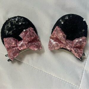 Sequin Minnie Ear Hair Clips